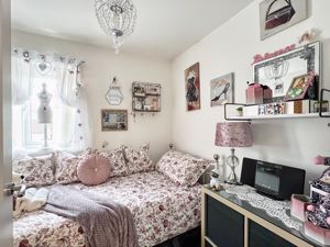 Photo 11- click for photo gallery